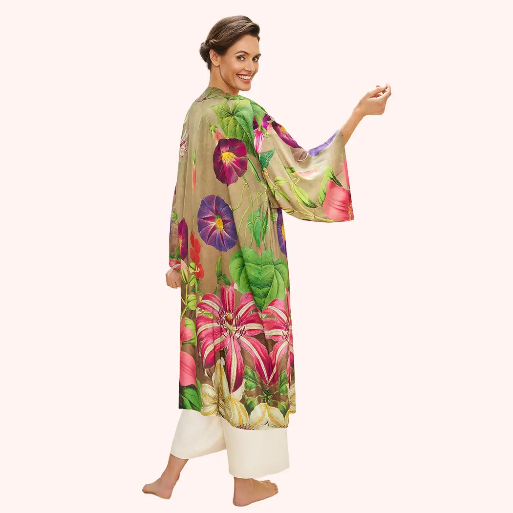 Oasis Kimono Gown in Botanicals