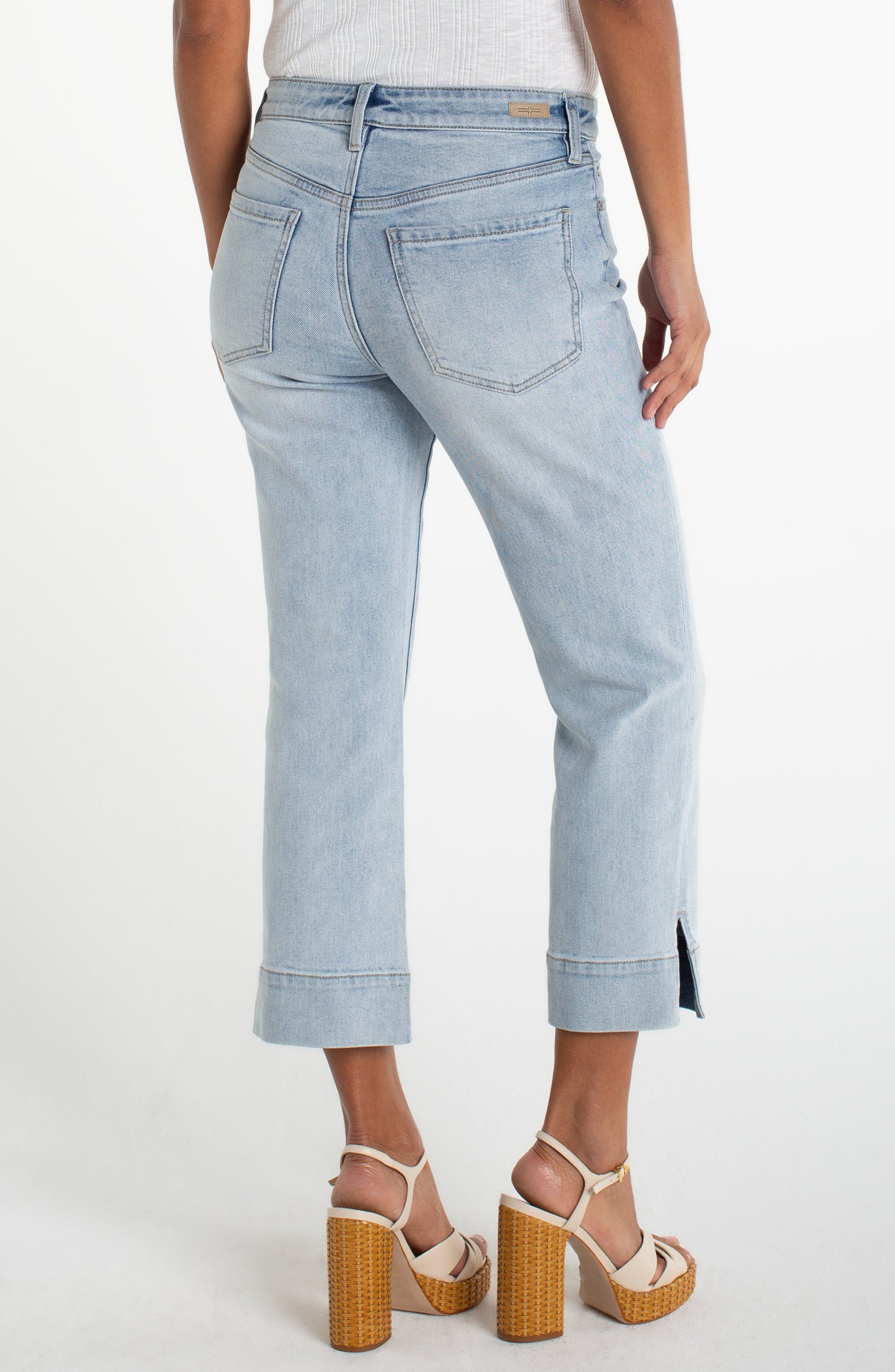 Liverpool Kennedy Crop Straight w/ Slit Detail | Breakwater