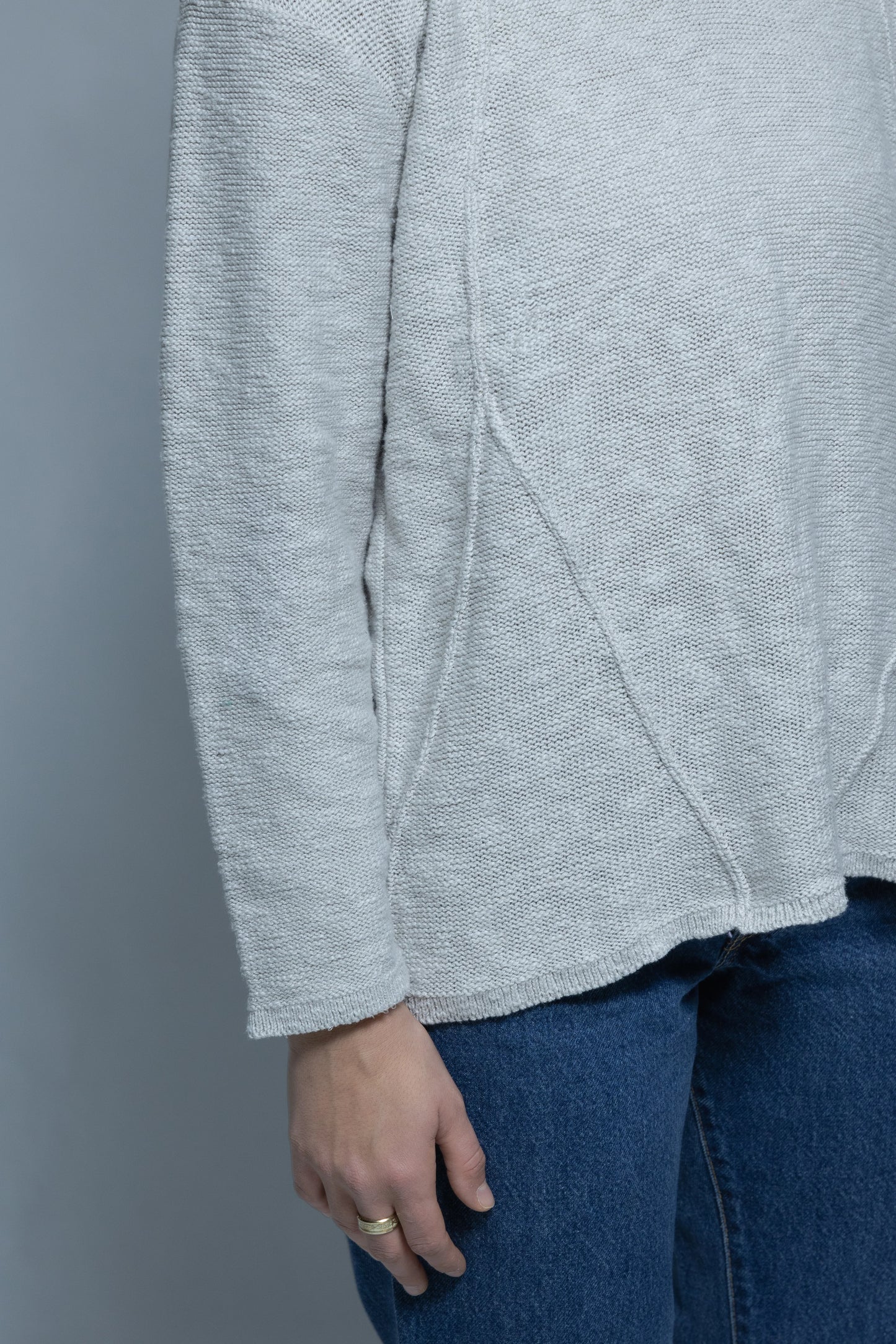 Long Sleeve V-Neck Front Panel Top