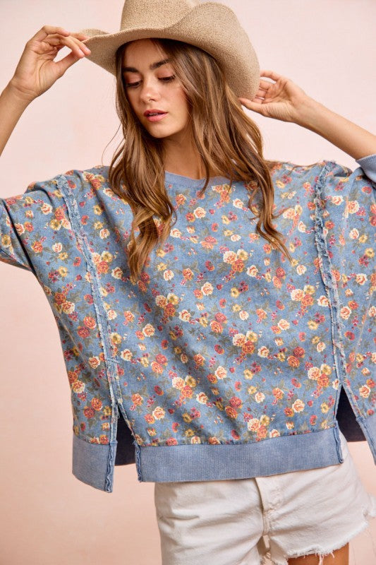 Noel Floral Open Seam Top