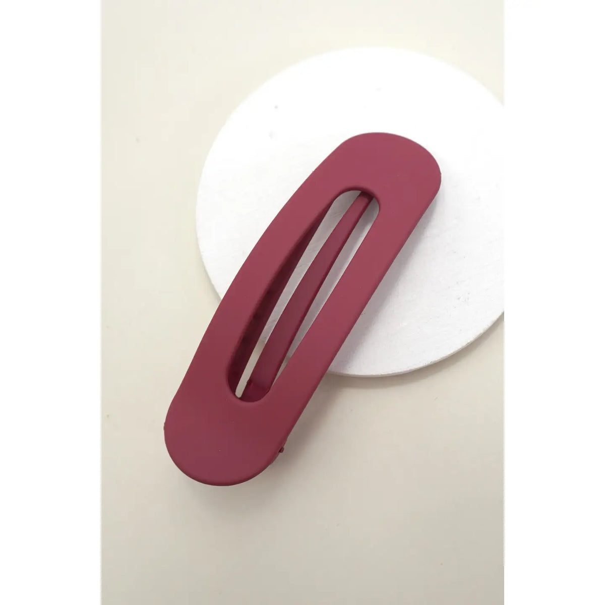 Oval Lay Down Flat Hair Claw Clips