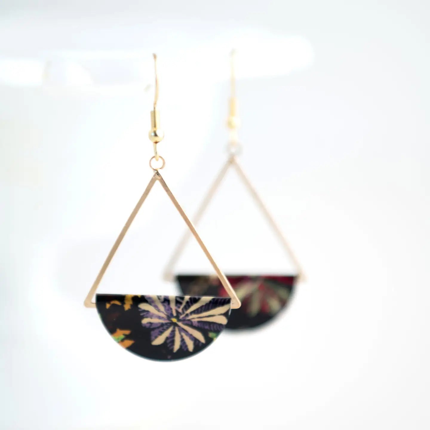 Wildflowers Dangle Earrings - Gold