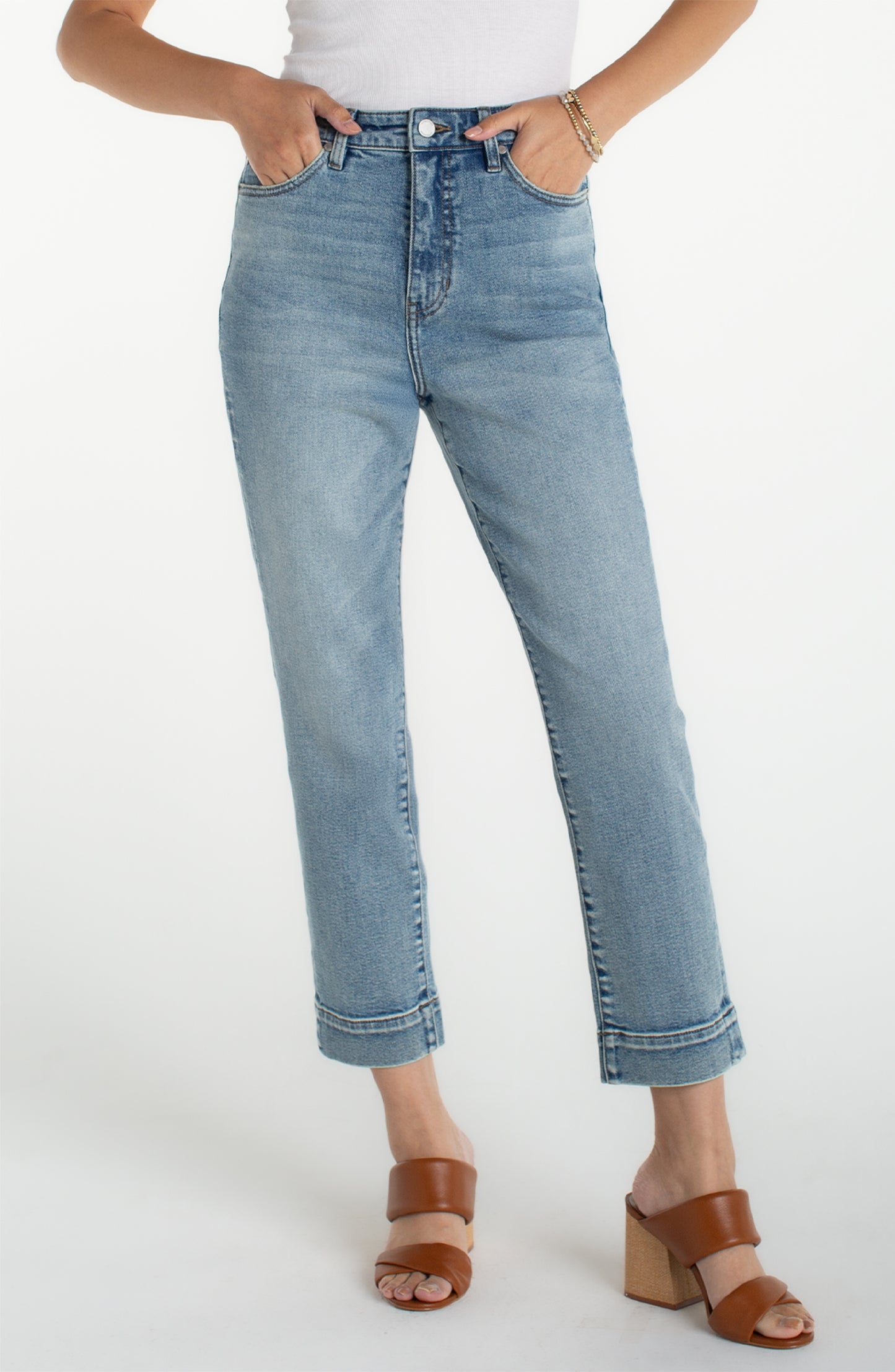Liverpool Liv Relaxed Crop Skinny W/ Wide Hem | Symphony