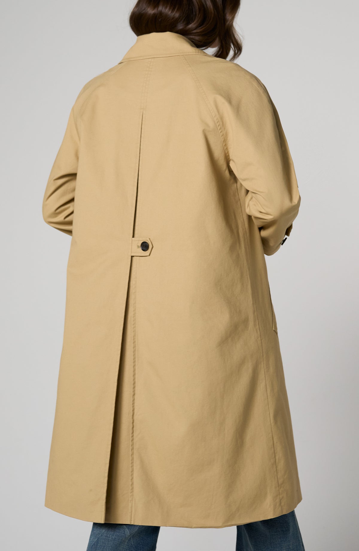 Liverpool Raglan Sleeve Coat w/ Pleat Back | Croissant
