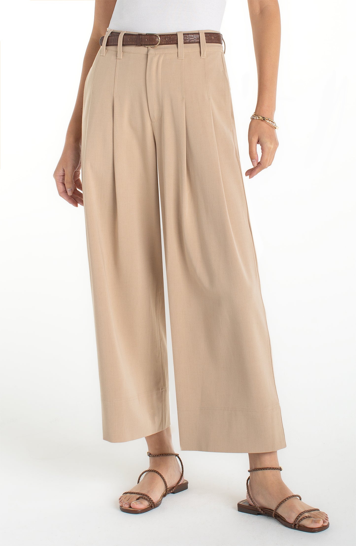 Liverpool Pleated Wide Leg Crop Trouser | Cappuccino