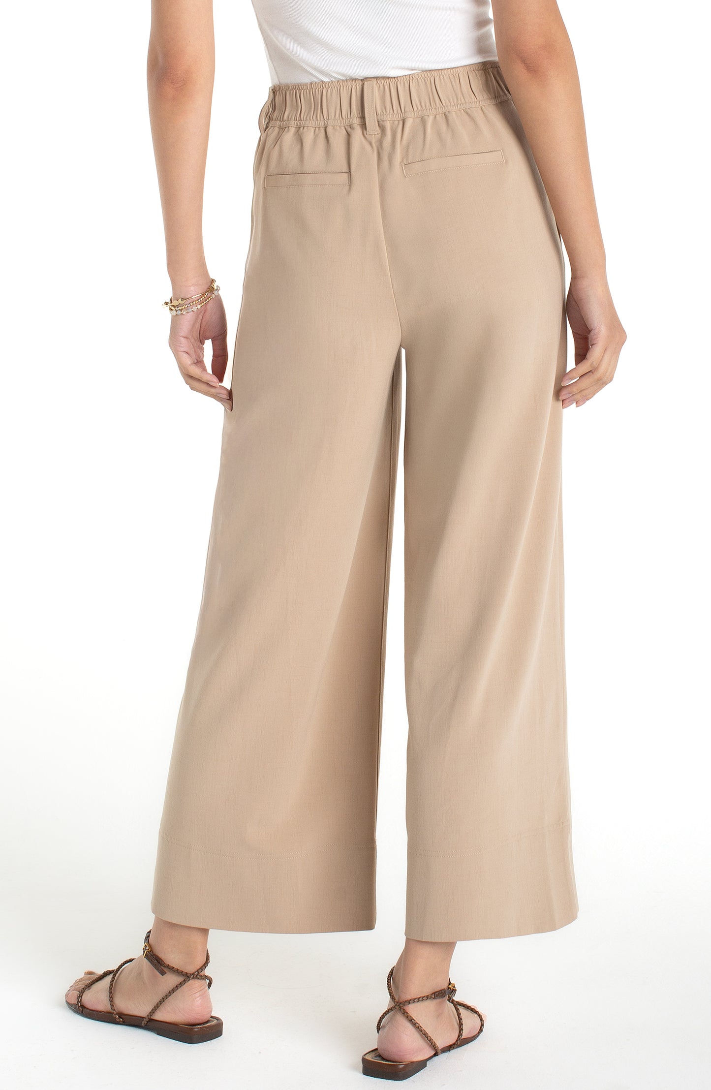 Liverpool Pleated Wide Leg Crop Trouser | Cappuccino