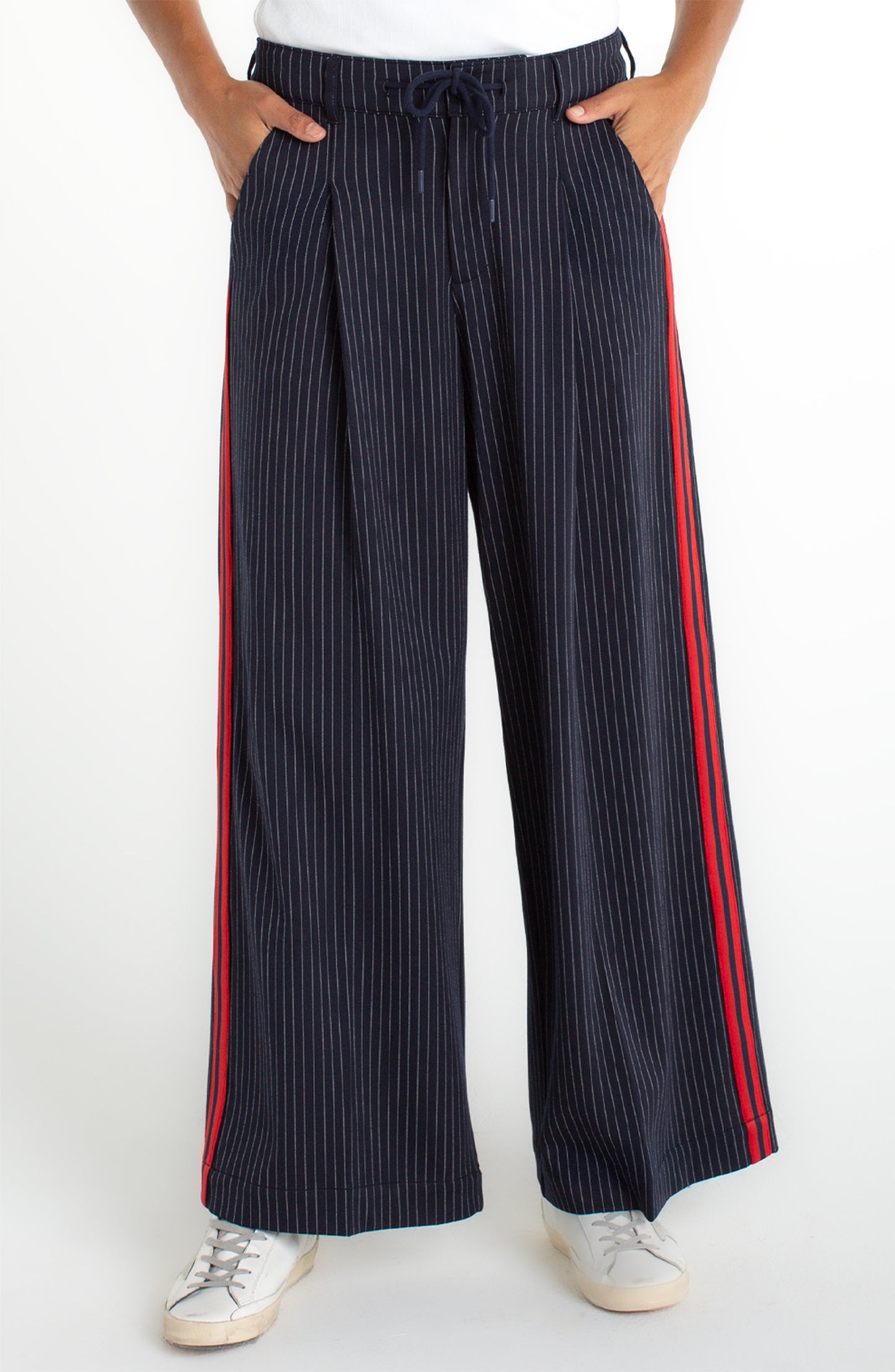 Liverpool Wide Leg Pleated Trouser With Side Stripe