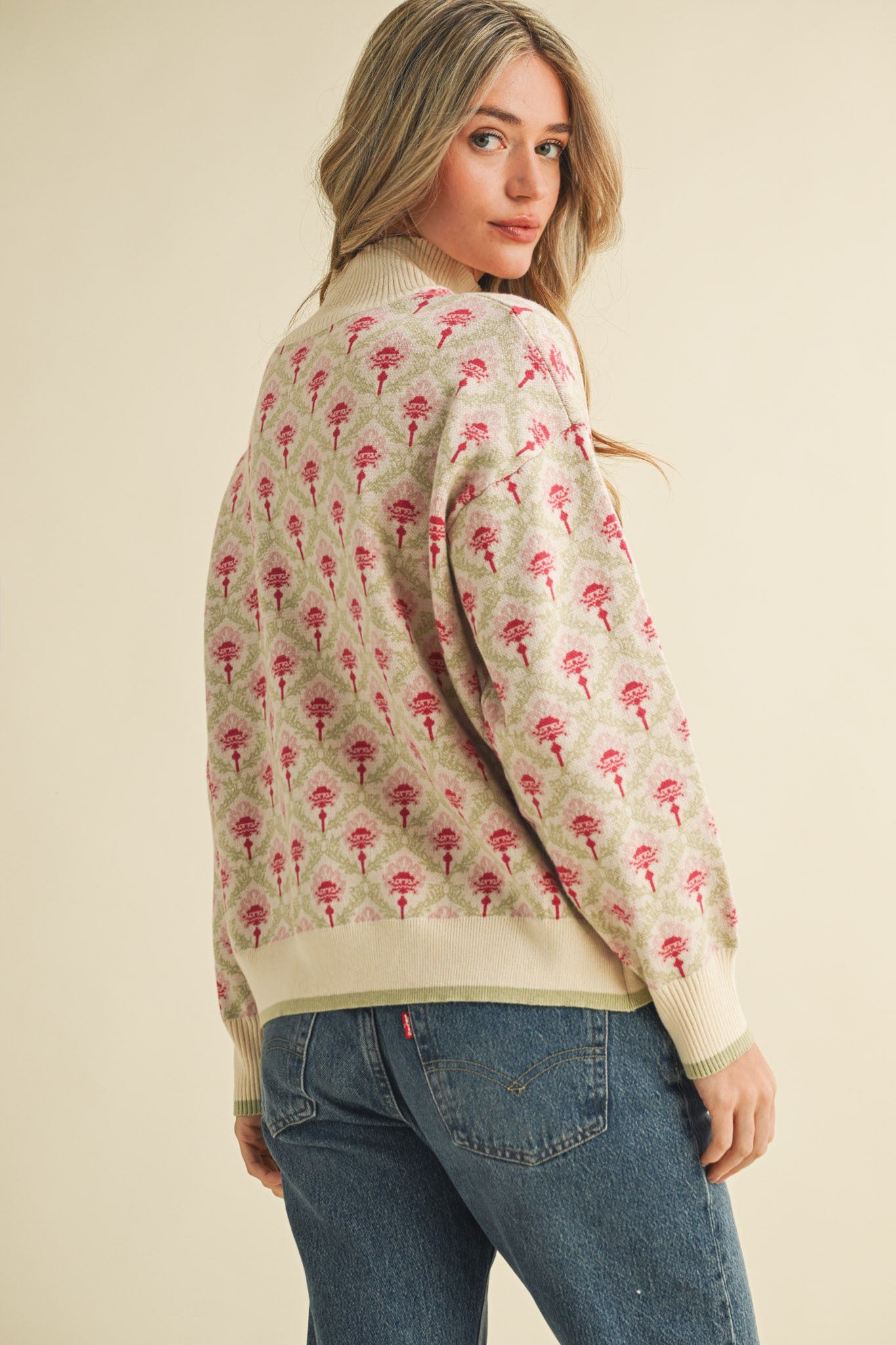 Courtney Floral Half Zip | Oat Sage