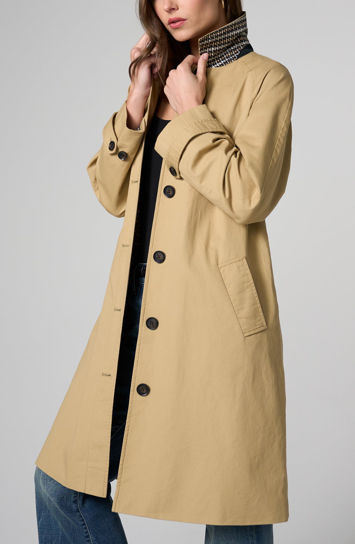 Liverpool Raglan Sleeve Coat w/ Pleat Back | Croissant