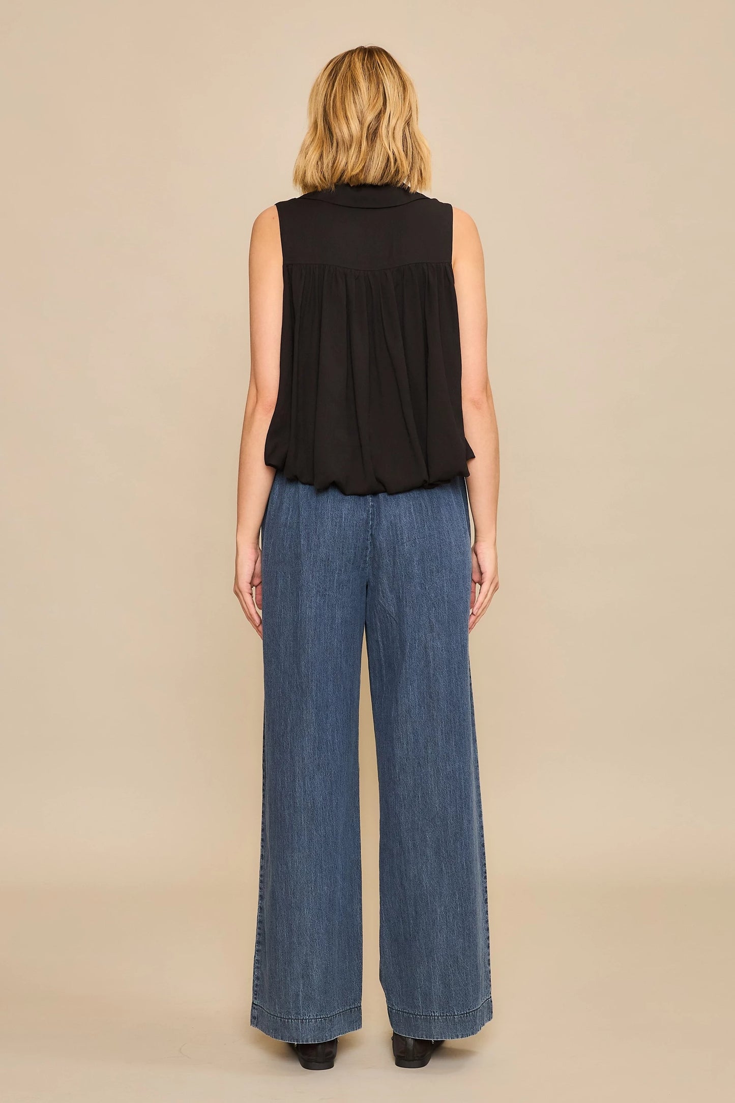 Elena Bubble Hem Collar Top | Black
