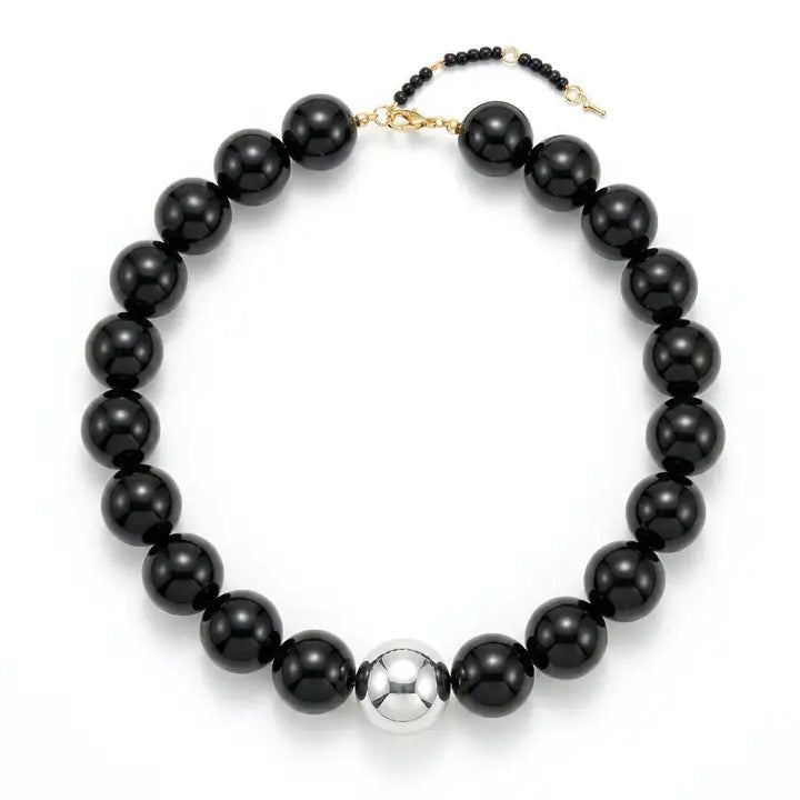 Dopamine Acrylic Beaded Pendant Necklace | Black