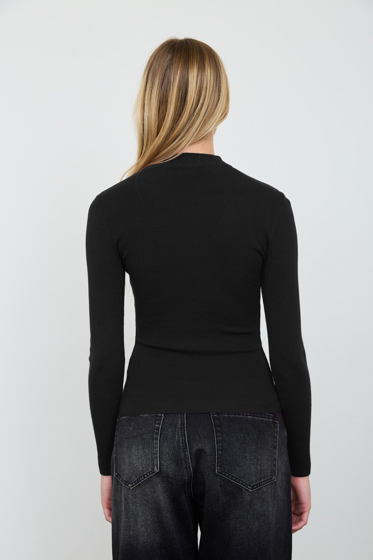 Mock Neck Long Sleeve Top | Black
